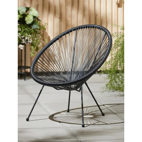 Sillón de exterior de acero y ratán sintético. 